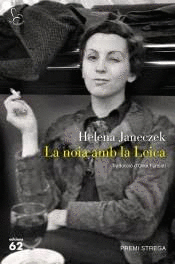 LA NOIA AMB LA LEICA