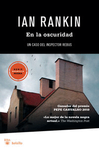 EN LA OSCURIDAD